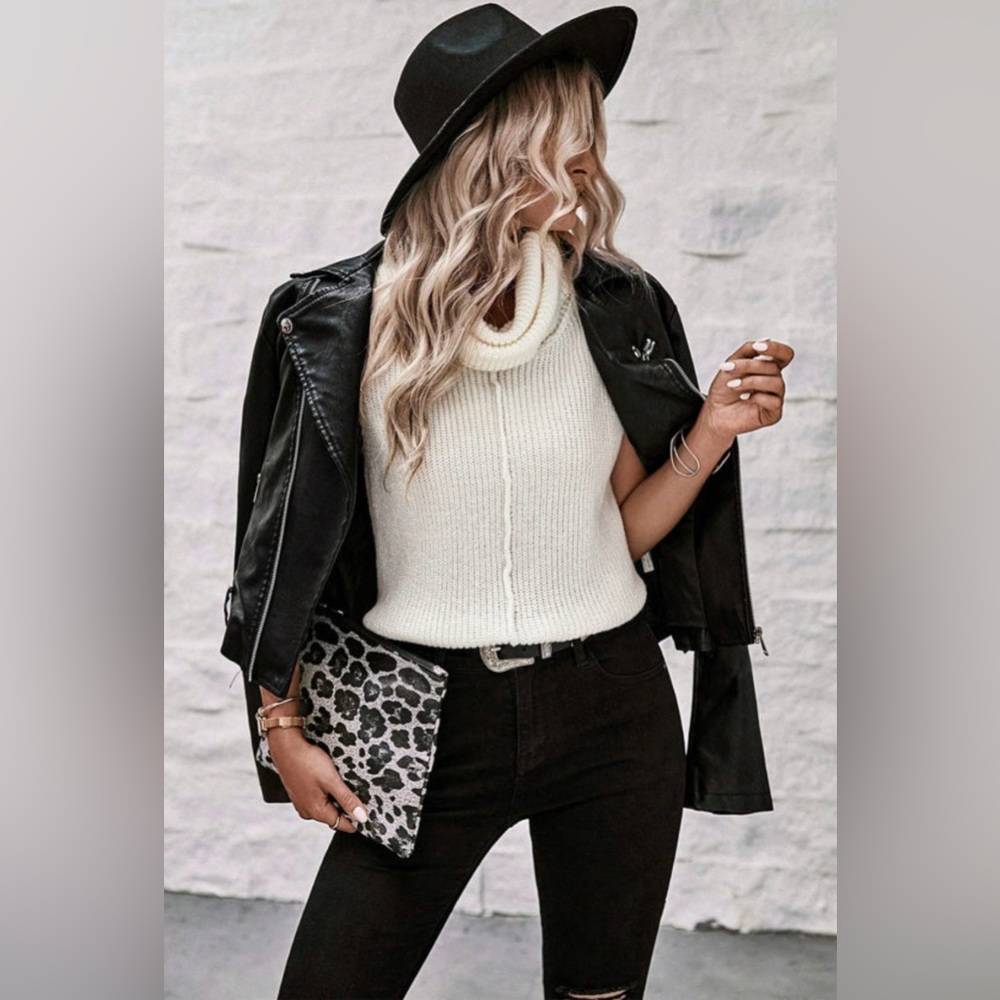 Jada- cowl neck sweater vest
